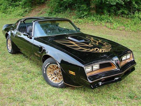 Everything You Should Know About The The Trans Am From Smokey And The Bandit