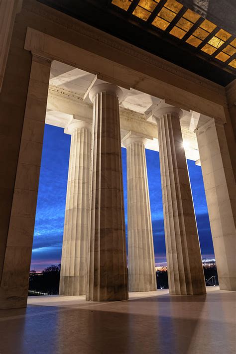 Lincoln Memorial Inside pillars Photograph by Jose Mendez - Fine Art America