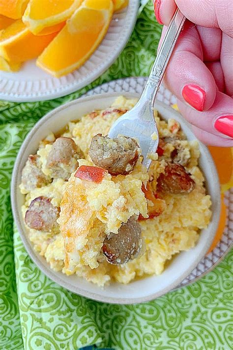 Loaded Grits Breakfast Casserole - Foodtastic Mom