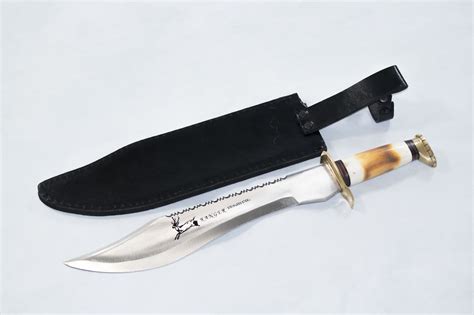 Mick Crocodile Dundee Hunting Knife - £19.99 - Dragon Reborn