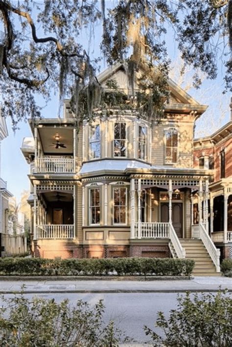 1895 Crowther Mansion For Sale In Savannah Georgia — Captivating Houses