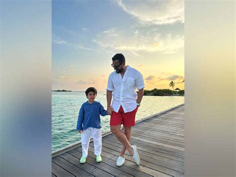 Nawabs Saif Ali Khan, Taimur Ali Khan holiday in Maldives