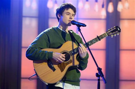 Watch Alec Benjamin Perform 'Let Me Down Slowly' on 'Today' Show | Billboard