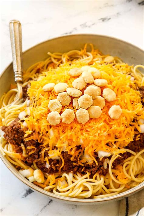 Cincinnati Chili + VIDEO (Make Ahead and Freezer Friendly!)