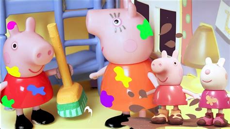 Peppa and George's Messy Muddy FootprintsPeppa Pig Toys | Peppa Pig Official | Family Kids ...