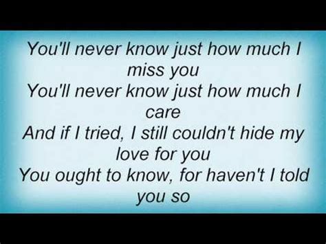 Rosemary Clooney - You'll Never Know Lyrics - YouTube