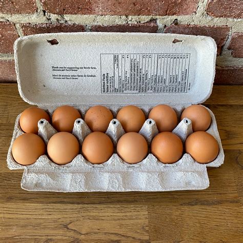 Large Brown Eggs - Carton of 12 – Tre Mari Bakery