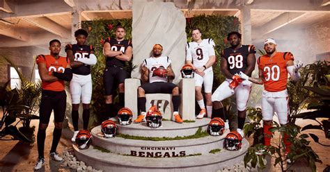 Cincinnati Bengals Unveil New Uniforms (PICS)