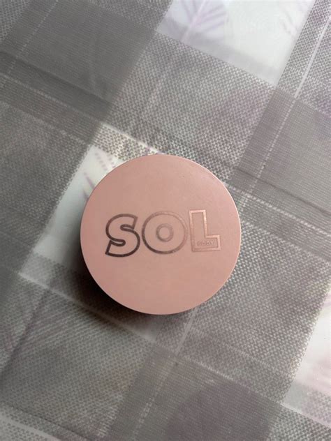 Colourpop sol body face bronzer, Beauty & Personal Care, Face, Makeup on Carousell