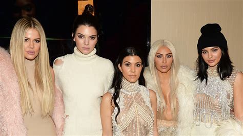 Kardashian-Jenner Family Honors Last Day Filming 'KUWTK': 'Officially ...