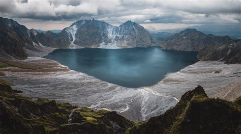 Mt. Pinatubo's Crater Lake : r/Philippines