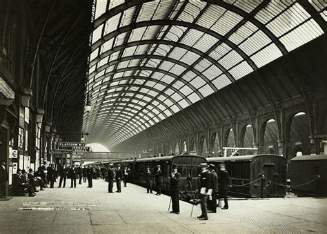 King's Cross then and now - in pictures | Kings cross station, Old train station, Urban design ...