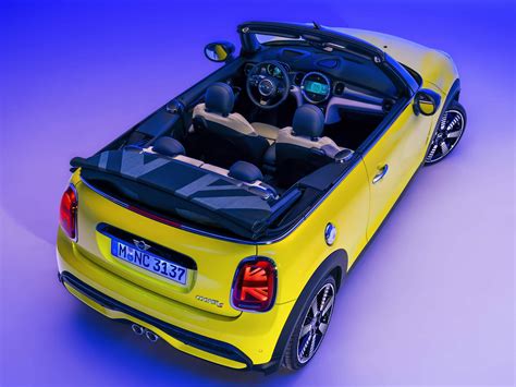 MINI Cooper S Cabrio 2022 chega ao Brasil - preço R$ 270 mil - Santana Veículos