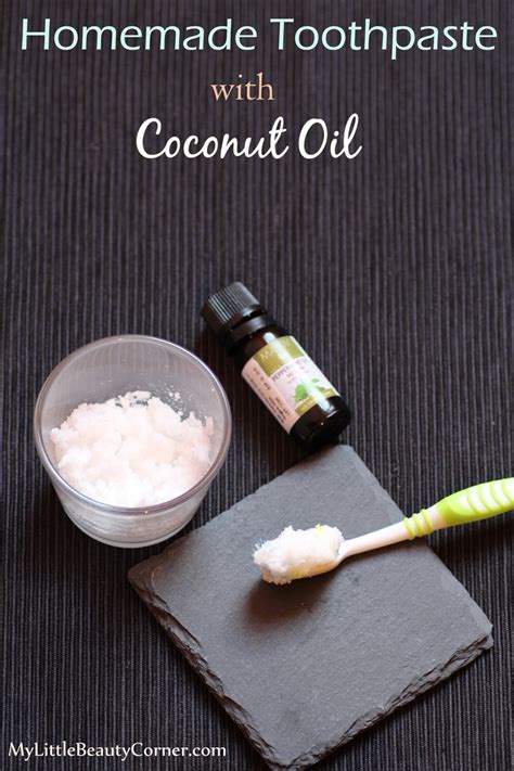 Homemade Toothpaste made with Coconut Oil - Everything in one place