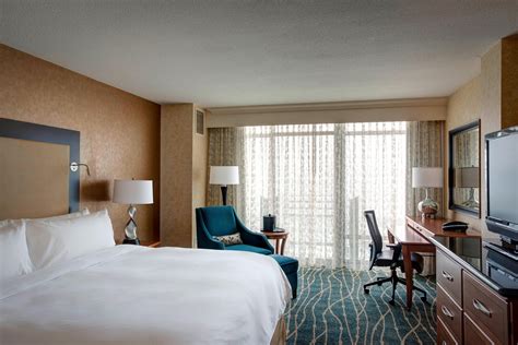 Seattle Waterfront Hotel | Seattle Marriott Waterfront