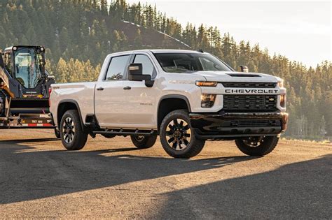 2020 Chevrolet Silverado 2500HD Pictures - 314 Photos | Edmunds