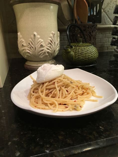 Easy Carbonara With a Poached Egg on Top Easy Carbonara Recipe, Italian Cheese, Crushed Red ...