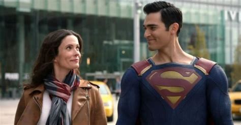 Superman & Lois: The CW Orders Additional Episodes Ahead of Series ...