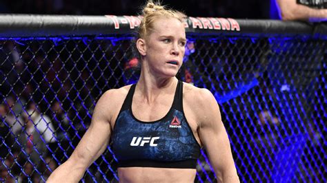 Holly Holm still harboring title ambitions after signing six-fight UFC deal – Fighters Only