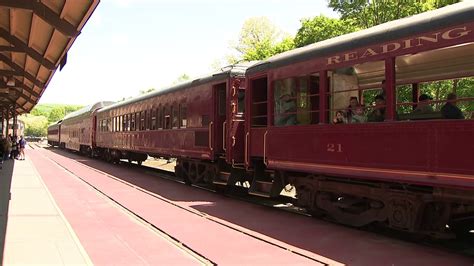 Jim Thorpe prepares for train passengers ahead of holiday weekend | fox43.com