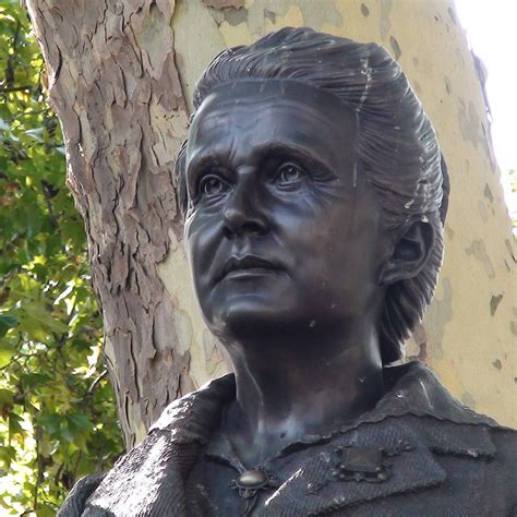 Millicent Fawcett statue : London Remembers, Aiming to capture all ...