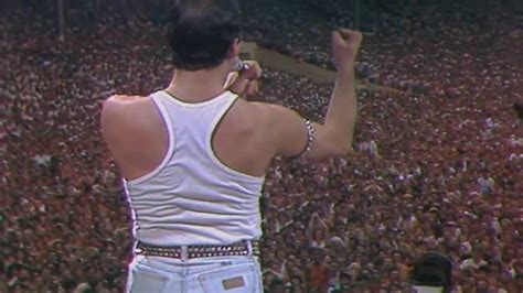 Queen Live Aid 1985 - EEEEEOOOOOO - YouTube