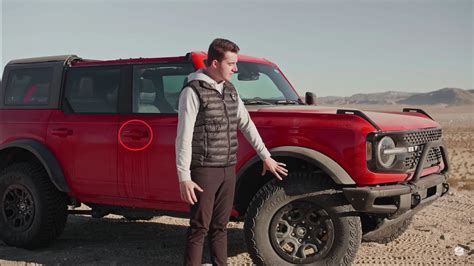2021 Ford Bronco Prototype Walkaround Video Reveals Questionable Build Quality - autoevolution