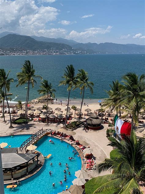 Sunscape Puerto Vallarta Resort & Spa Rooms: Pictures & Reviews ...