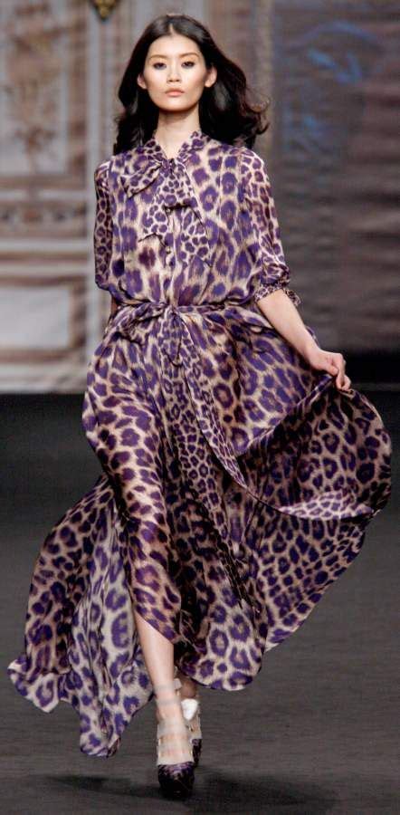 17 Best images about Animal print Fashion on Pinterest | Coats, Leopard print scarf and Leopard ...