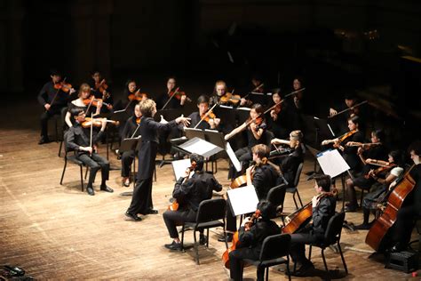 BACH'S BRANDENBURG CONCERTOS AT THE CHAN - Vancouver Symphony Orchestra