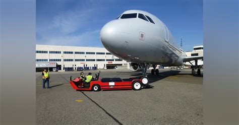 Lektro Receives Airbus Towing Certification | Aviation Pros