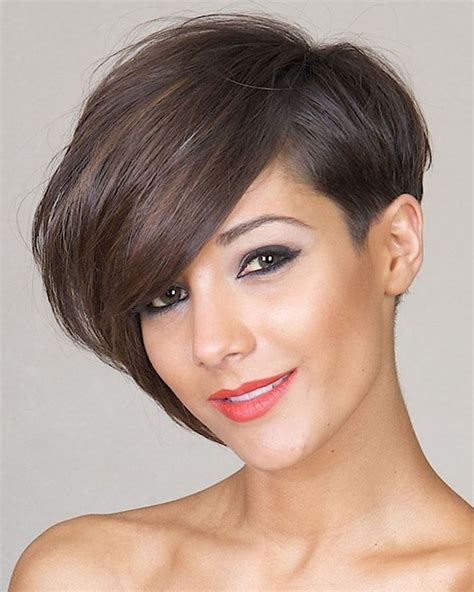 Asymmetrical Short Hair 2018 – 33 Haute Short Hairstyles & Haircuts ...