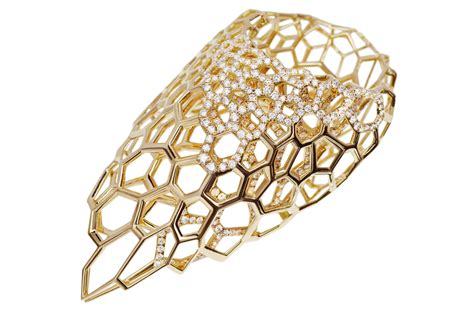 Zaha Hadid for Caspita 18K Yellow Gold and Diamond Skein Ring | Latest Revival