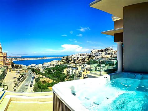 20 Hotel Rooms with Jacuzzi in Malta - Anna's Guide 2020