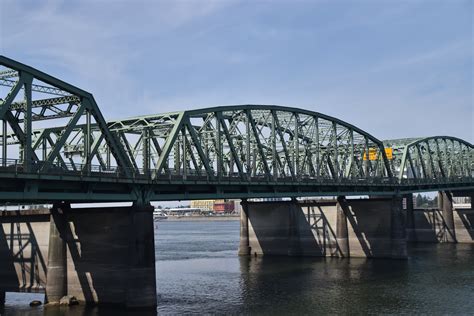 HistoricBridges.org - Interstate Bridge Photo Gallery