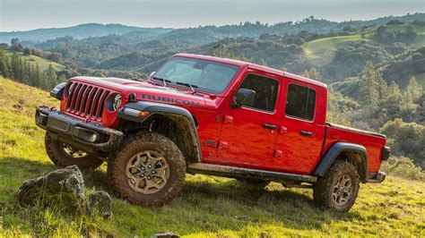 The Diesel-Powered Jeep Gladiator in 2021 Starts At $41,040