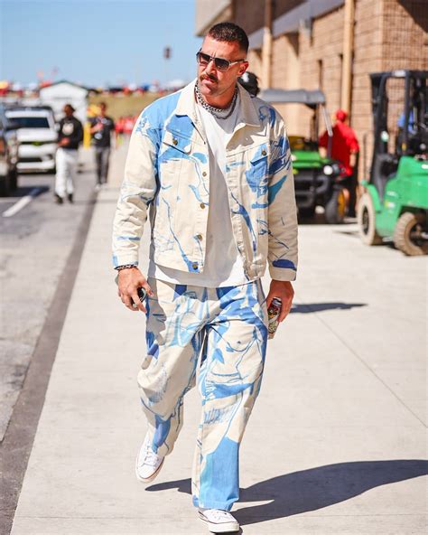 Travis Kelce mocked for denim game-day outfit before Taylor Swift's appearance