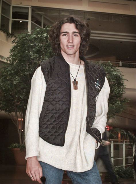 The Internet Is Going Crazy About These Photos Of Young Justin Trudeau ...