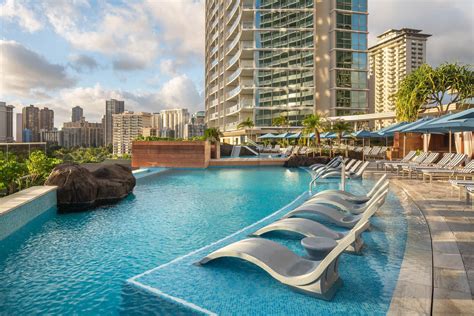 The Ritz-Carlton Residences, Waikiki Beach Hotel – Waikiki, HI, USA – Pool Deck View – TRAVOH