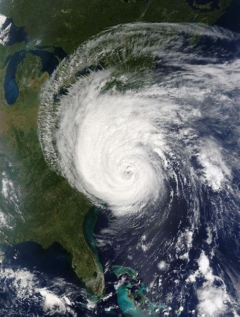 Hurricane Isabel 18 Sep 2003 | Traditional Iconoclast