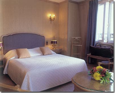 The 4* star Hotel Chateau Frontenac Paris – Visit our hotel, tour, description and pictures.