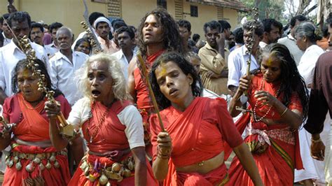 Kodungalloor Kaavutheendal und Bharani, jährliches Fest des Kodungalloor Bhagavathy Tempels ...