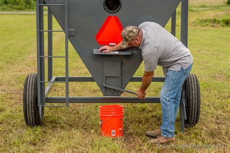 3 Ton Portable - Bulk Bin - Green's Welding & Sales