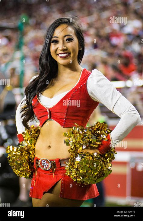 The san francisco 49ers cheerleaders hi-res stock photography and ...