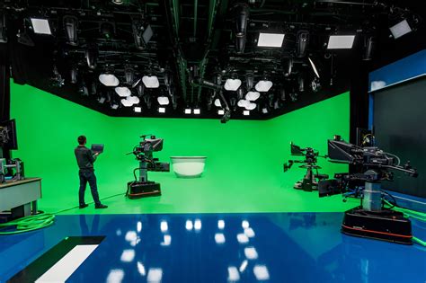 Management of broadcast studio lighting networks with ARRI LightNet