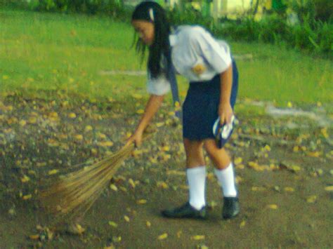 Pentingnya Menjaga Kebersihan Sekolah ~ SMP Negeri 5 Muara Enim