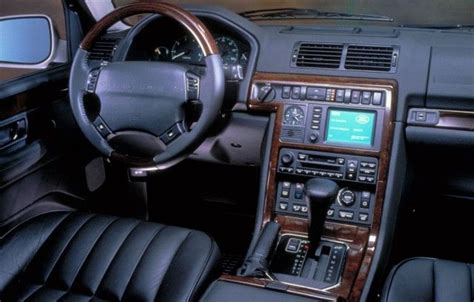 Range Rover P 38 interiors | Mobil