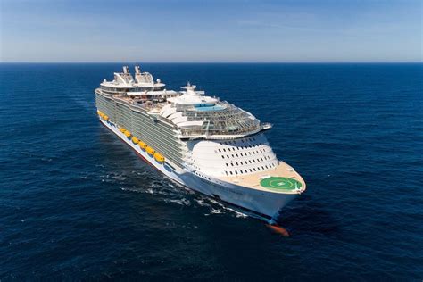 Royal Caribbean’s new Icon of the Seas cruise ship is world’s biggest ...