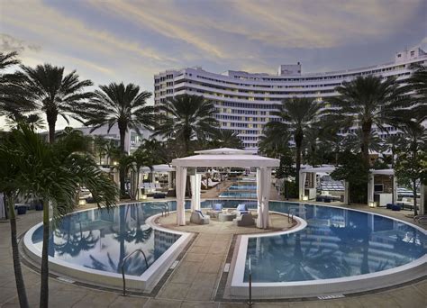 Fontainebleau Miami Beach, Miami Beach Get Flat INR 3828 OFF ...