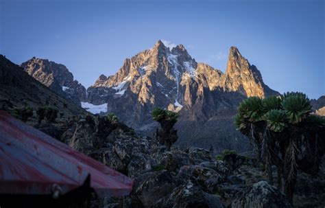 towns with the best views of mount mt Kenya ⋆ EvaMtalii - The Brand